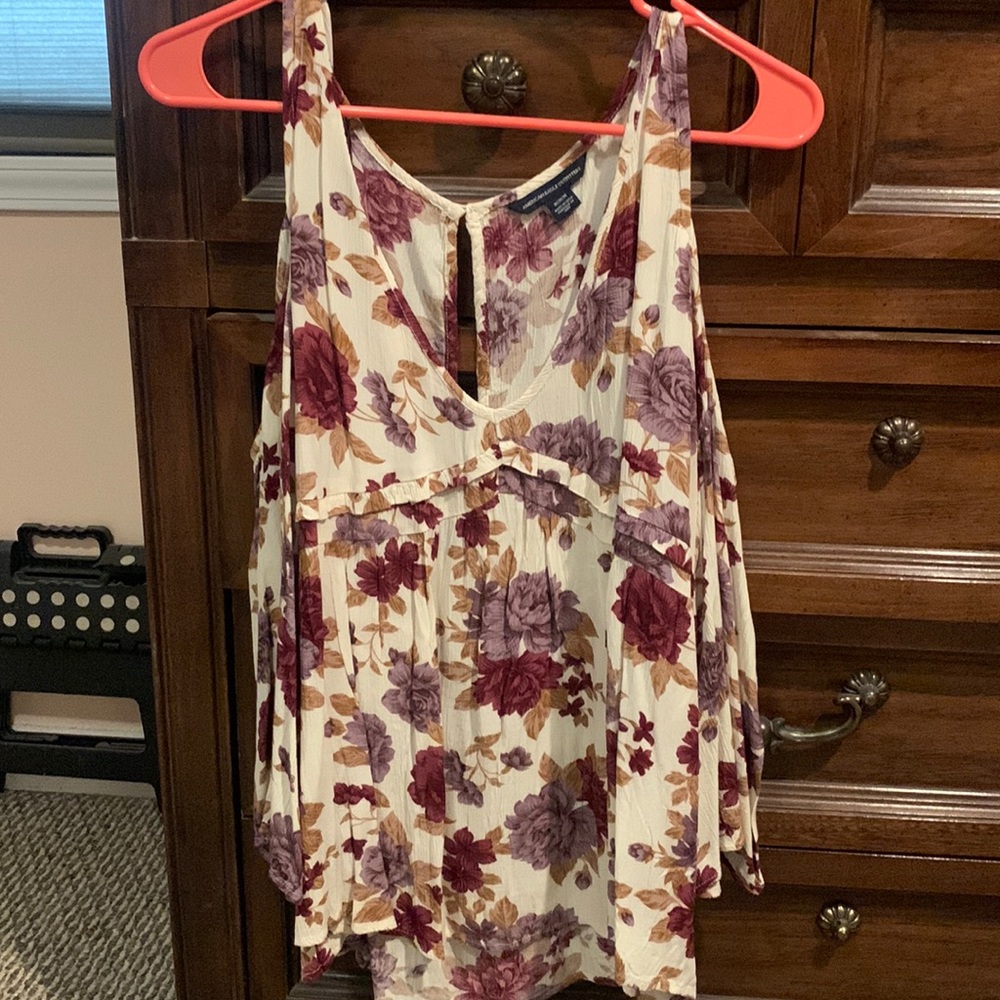 Ae floral top